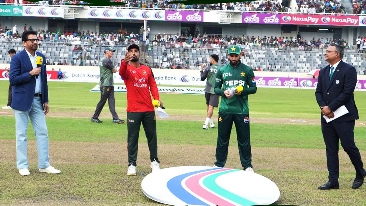 বাংলাদেশ বনাম পাকিস্তান: টস শেষ, টাইগারদের একাদশে ৫ পরিবর্তন
