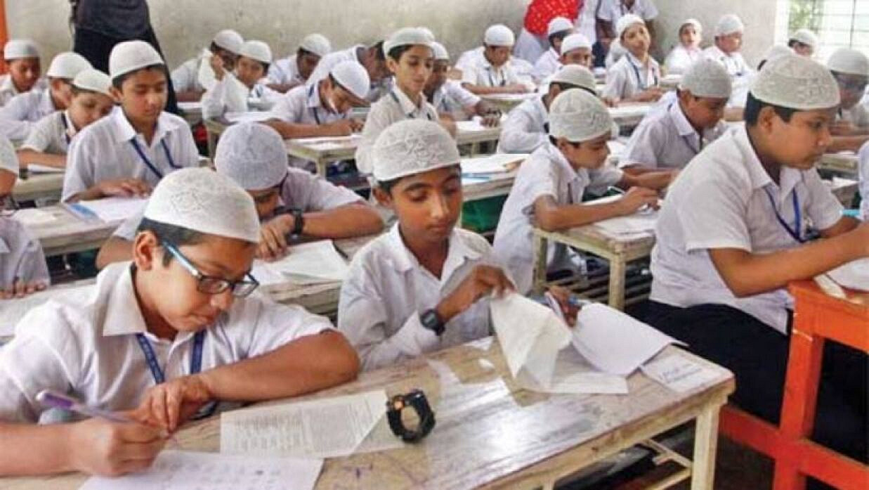 ইবতেদায়ি ছাত্রদের উপবৃত্তি: এখনই দিন শিক্ষার্থীর অনলাইন তথ্য