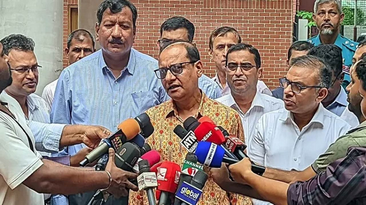 দশম গ্রেড সুবিধাসহ ১৪ হাজার শিক্ষক নিয়োগ শুরু: গণশিক্ষা উপদেষ্টা
