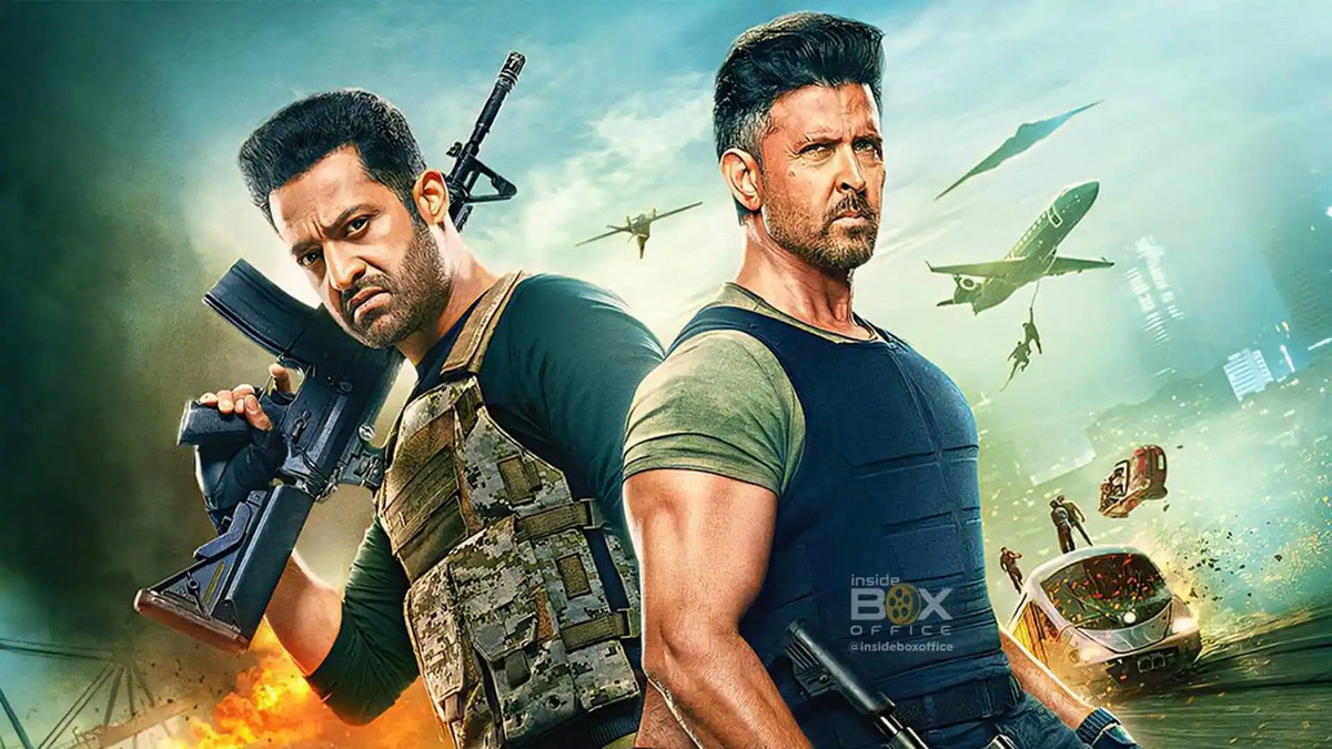 War 2 মুক্তির আগে প্রি-বুকিং: হৃত্বিকের রেকর্ড কি ভাঙবে?