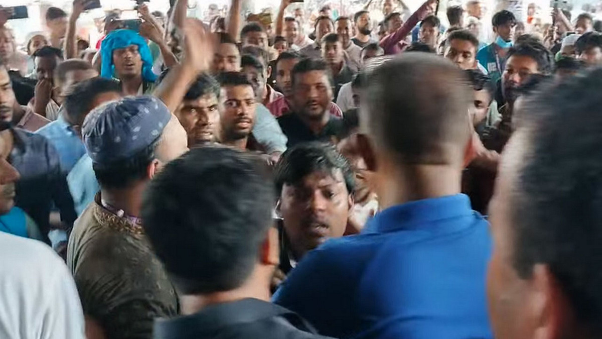 বাচিমে শিক্ষার্থীদের ওপর হামলার ঘটনায় মহিউদ্দিন রনিসহ ৪২ জনের নামে মামলা