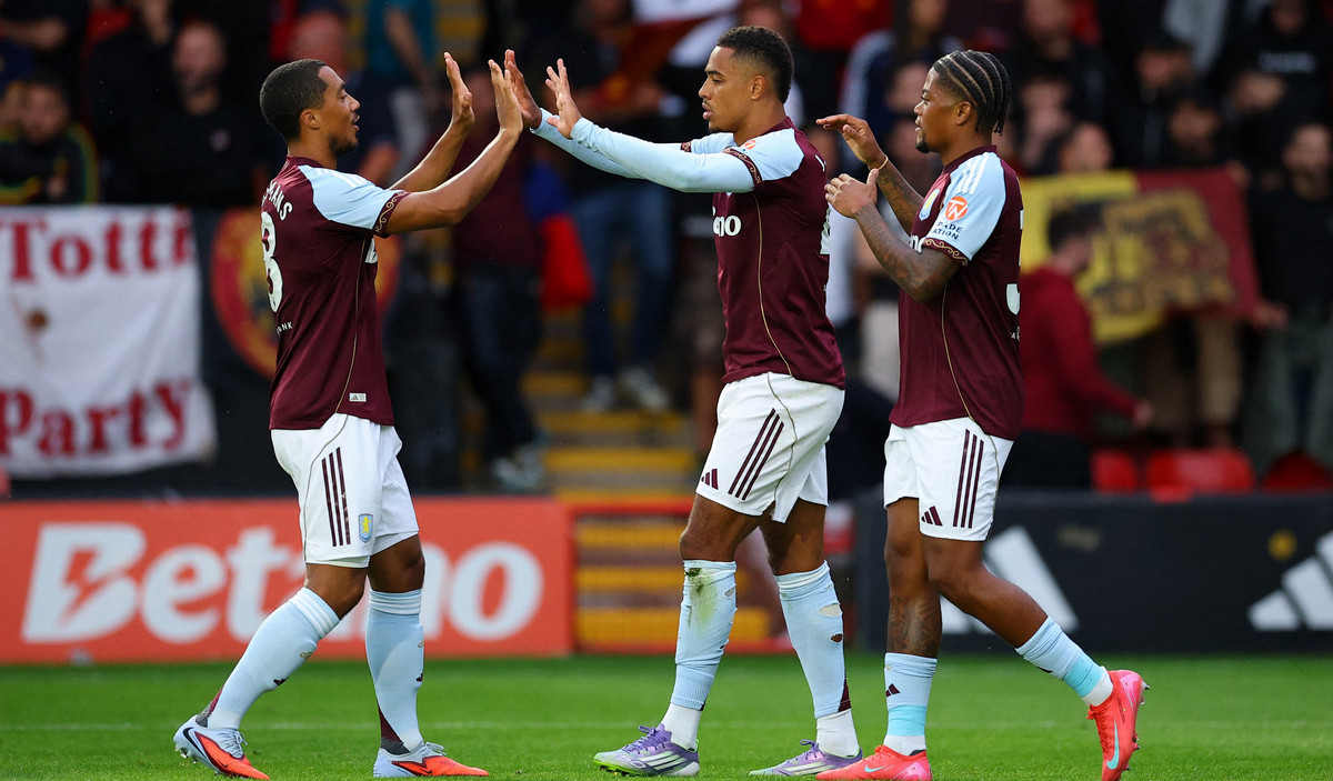 আজ Aston Villa-Newcastle United: জমজমাট লড়াইয়ে প্রথমার্ধের খেলা শেষ
