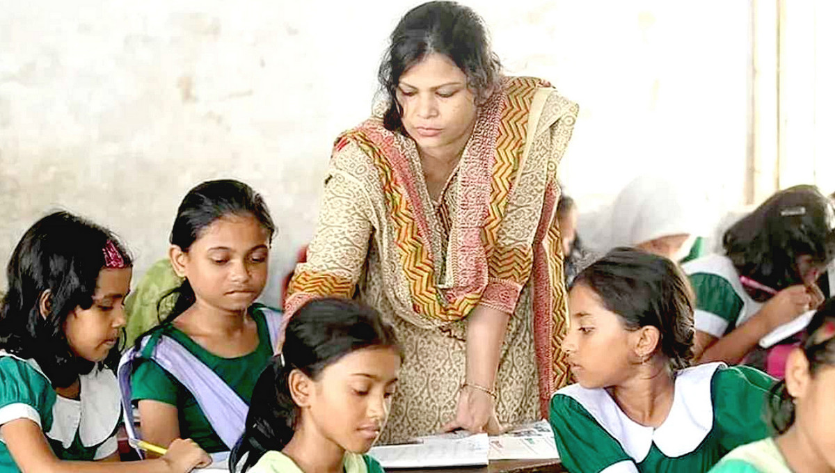 ষষ্ঠ গণবিজ্ঞপ্তি: ৪১ হাজার শিক্ষক নিয়োগের ফল প্রকাশ, অনলাইনে ঘরে বসে দেখুন