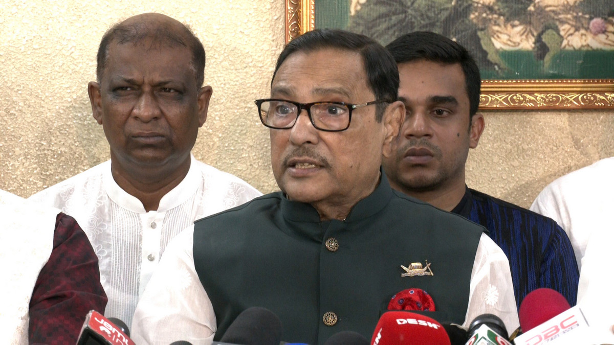 নির্বাসনে আওয়ামী লীগ: কলকাতায় কেমন আছেন পালিয়ে আসা নেতারা?