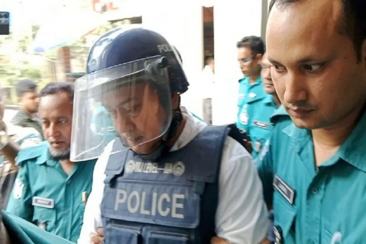 শিবলী রুবাইয়াত: ১০০০ কোটি টাকা আত্মসাৎ, বিএসইসি'র সাবেক প্রধান গ্রেপ্তার