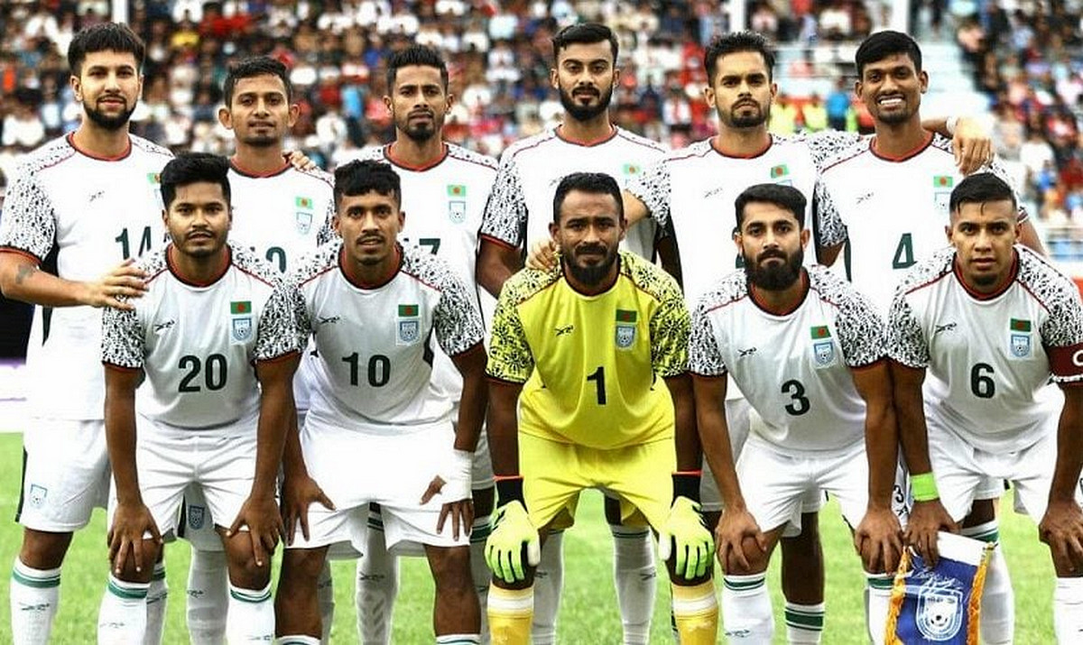 নেপালে আটকা পড়েছে বাংলাদেশ জাতীয় ফুটবল দল