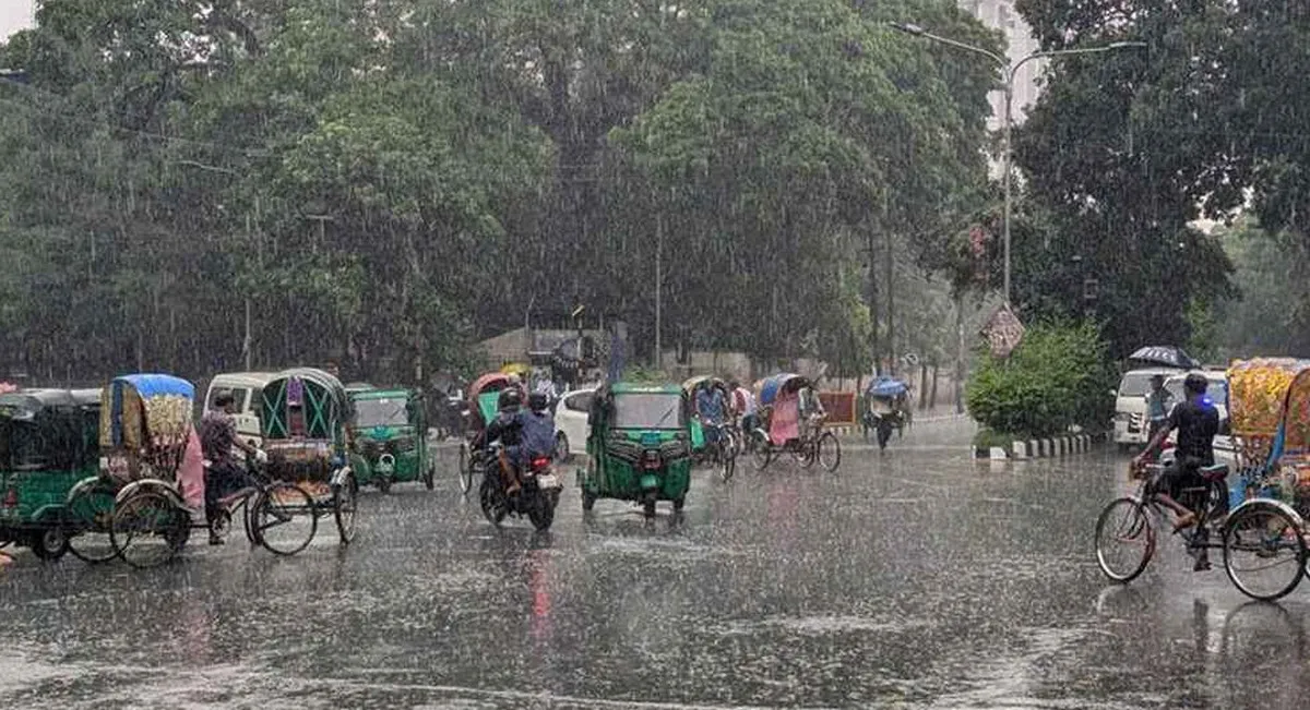 আবহাওয়ার খবর: বৃষ্টির পূর্বাভাস, গরমের দাপট অব্যাহত