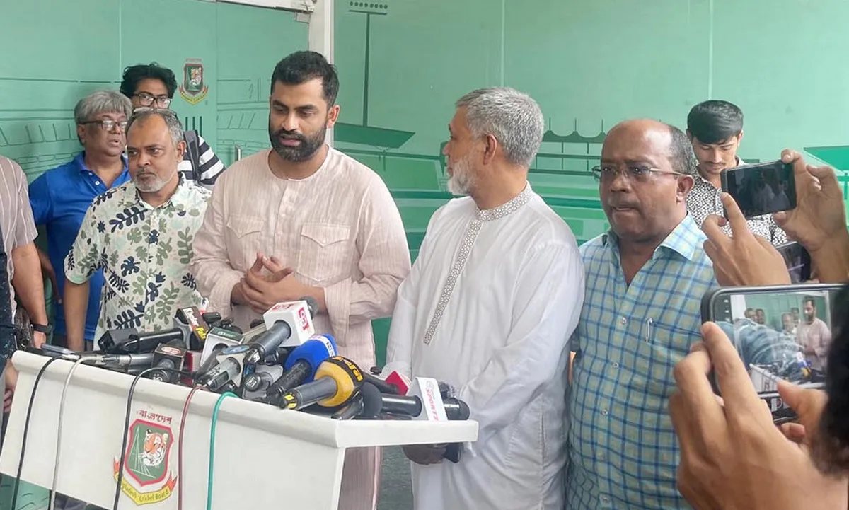 বিসিবি নির্বাচন: তামিমের পাশাপাশি আরও ১৪ প্রার্থীর প্রার্থিতা প্রত্যাহার