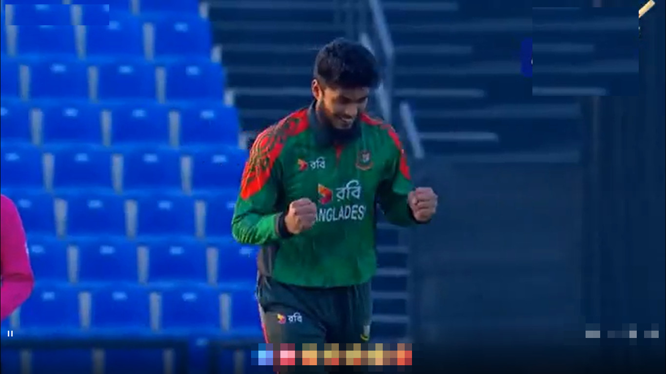 Afghanistan vs Bangladesh: রিশাদের শিকার ওমরজাই সরাসরি দেখুন (Live)
