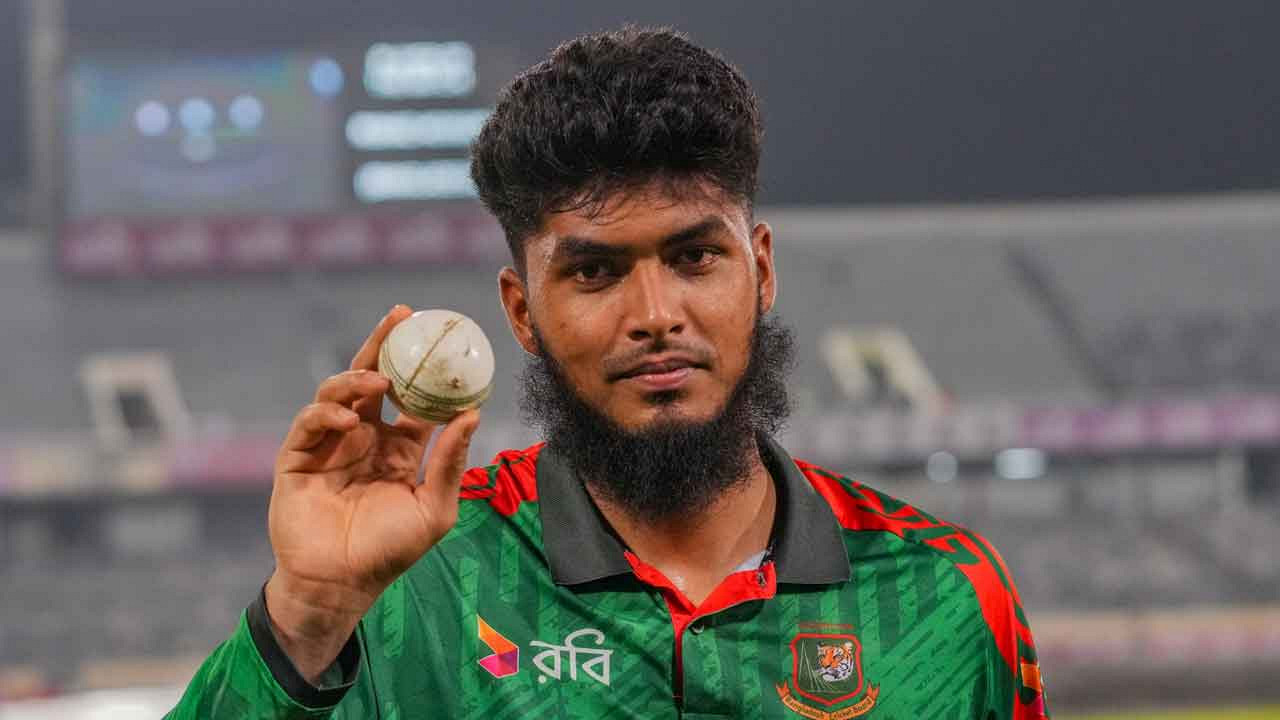 আইসিসি ওয়ানডে র‍্যাংকিং: বোলিং ও অলরাউন্ডার র‍্যাংকিংয়ে রিশাদ হোসেনের চমক