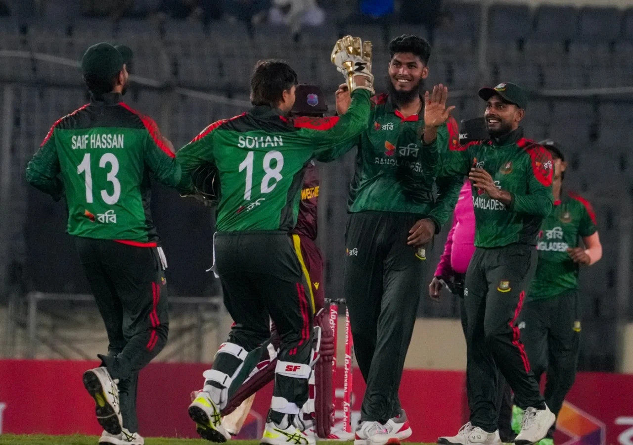 আজ বাংলাদেশ বনাম ওয়েস্ট ইন্ডিজ ৩য় ওয়ানডে: লাইভ দেখার সহজ উপায়
