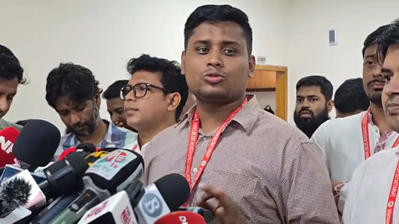 'শাপলা' ছাড়া বিকল্প নয়: এনসিপি'র অনড় অবস্থান, আসছে বৃহত্তর কর্মসূচি