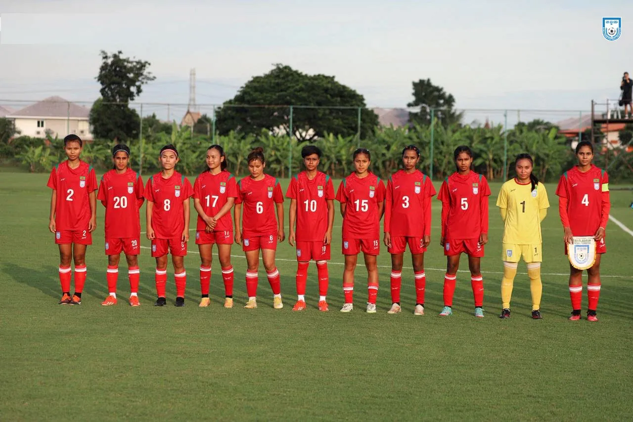আজ বাংলাদেশ বনাম থাইল্যান্ড ম্যাচ: মোবাইল দিয়ে সরাসরি দেখুন (Live)