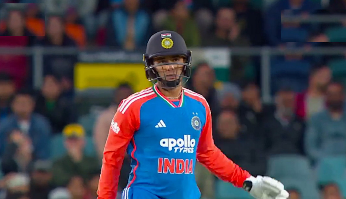 চলছে অস্ট্রেলিয়া বনাম ভারত প্রথম টি-টোয়েন্টি: সরাসরি দেখুন (Live)