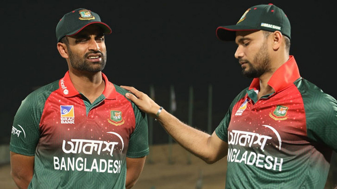 অবশেষে মুখ খুললেন মাশরাফি ও তামিম, নিরপেক্ষ তদন্তের দাবি