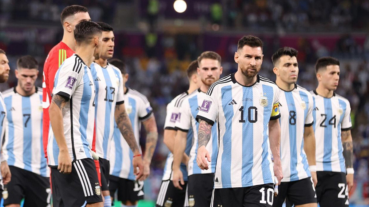 চমকে ভরা আর্জেন্টিনার স্কোয়াড ঘোষণা করলেন কোচ লিওনেল স্কালোনি