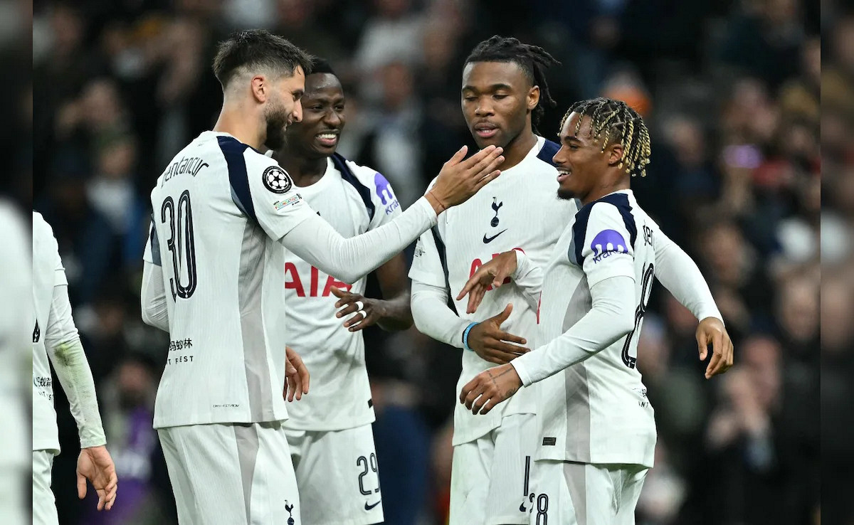 টটেনহ্যাম বনাম ম্যানচেস্টার ইউনাইটেডে: নাটকীয় ভাবে শেষ হলো ম্যাচ