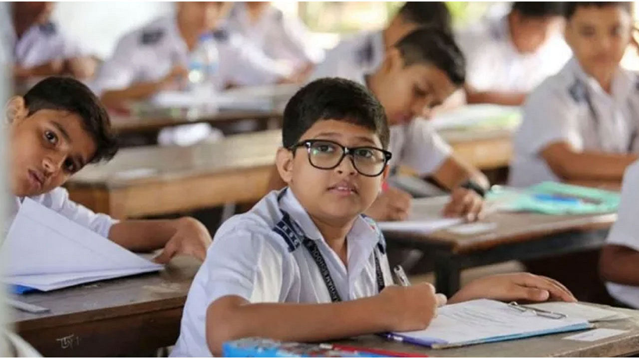 সরকারি-বেসরকারি স্কুলে ভর্তি: জানুন আবেদনের সময়সূচি ও ফি