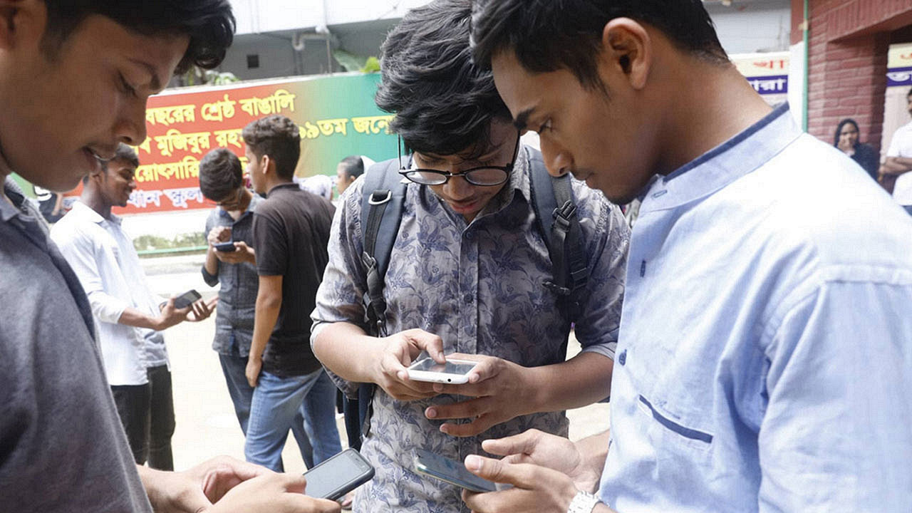 এইচএসসি বোর্ড চ্যালেঞ্জের ফল ১৬ নভেম্বর, অনলাইনে সহজে দেখুন রেজাল্ট