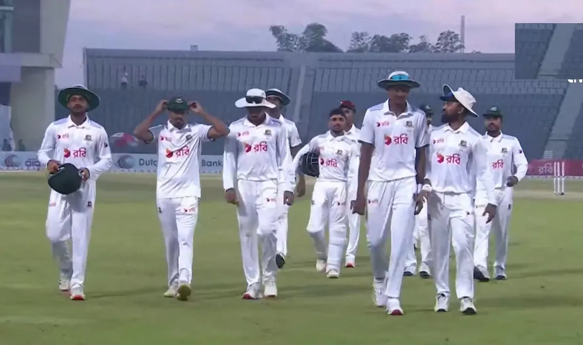 বাংলাদেশ বনাম আয়ারল্যান্ড: জয়ে খুব কাছে থেকে তৃতীয় দিন শেষ করলো বাংলাদেশ