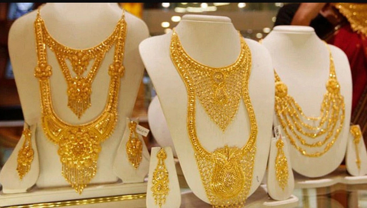 ভরিপ্রতি সোনার দাম কমলো ৫৪৪৭ টাকা, ২২ ক্যারেট স্বর্ণের ভরি কত