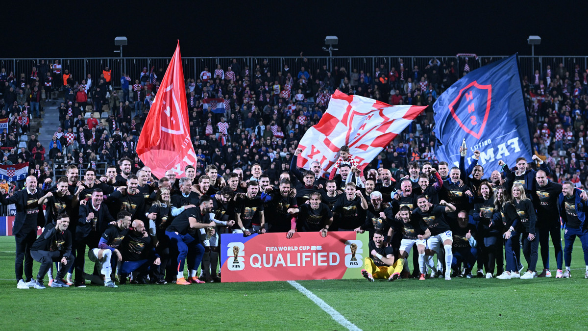 ২০২৬ ফিফা বিশ্বকাপ: ৩০ দল চূড়ান্ত, বাকি আরও ১৩ দল, জেনে নিন তালিকা