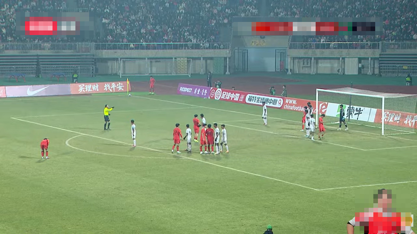 বাংলাদেশ বনাম চীন: ১০ মিনিটেই গোল, সরাসরি দেখুন Live