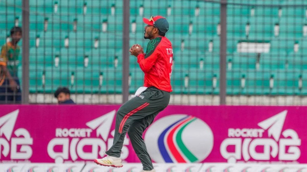 বিশ্বরেকর্ড: টি-টোয়েন্টিতে নতুন ইতিহাস গড়লেন তানজিদ তামিম