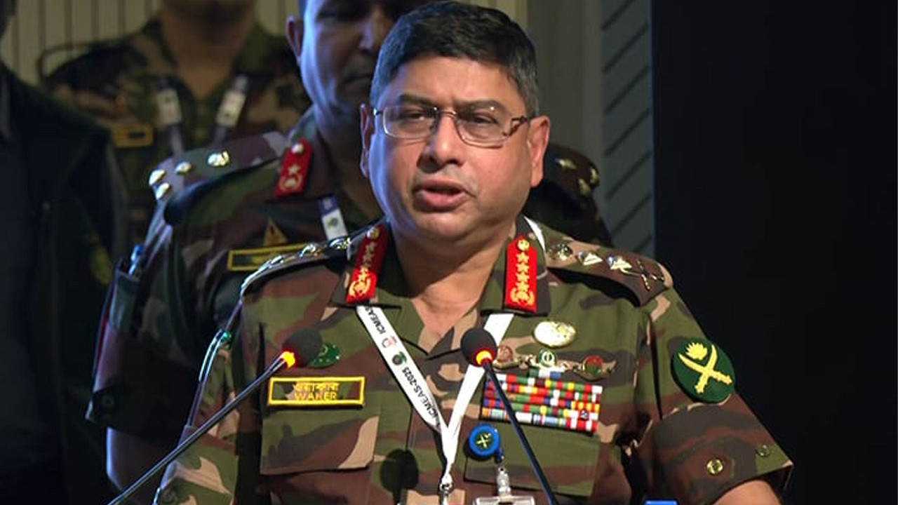 সেনাপ্রধানের নতুন বার্তা: বাহিনীকে প্রস্তুত থাকার আহ্বান