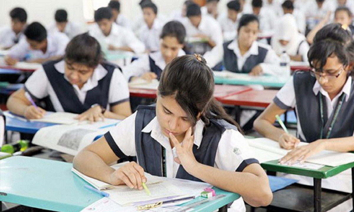 ২০২৬ সালের এইচএসসি সিলেবাস: পরীক্ষার্থীদের জন্য বোর্ডের জরুরি চিঠি