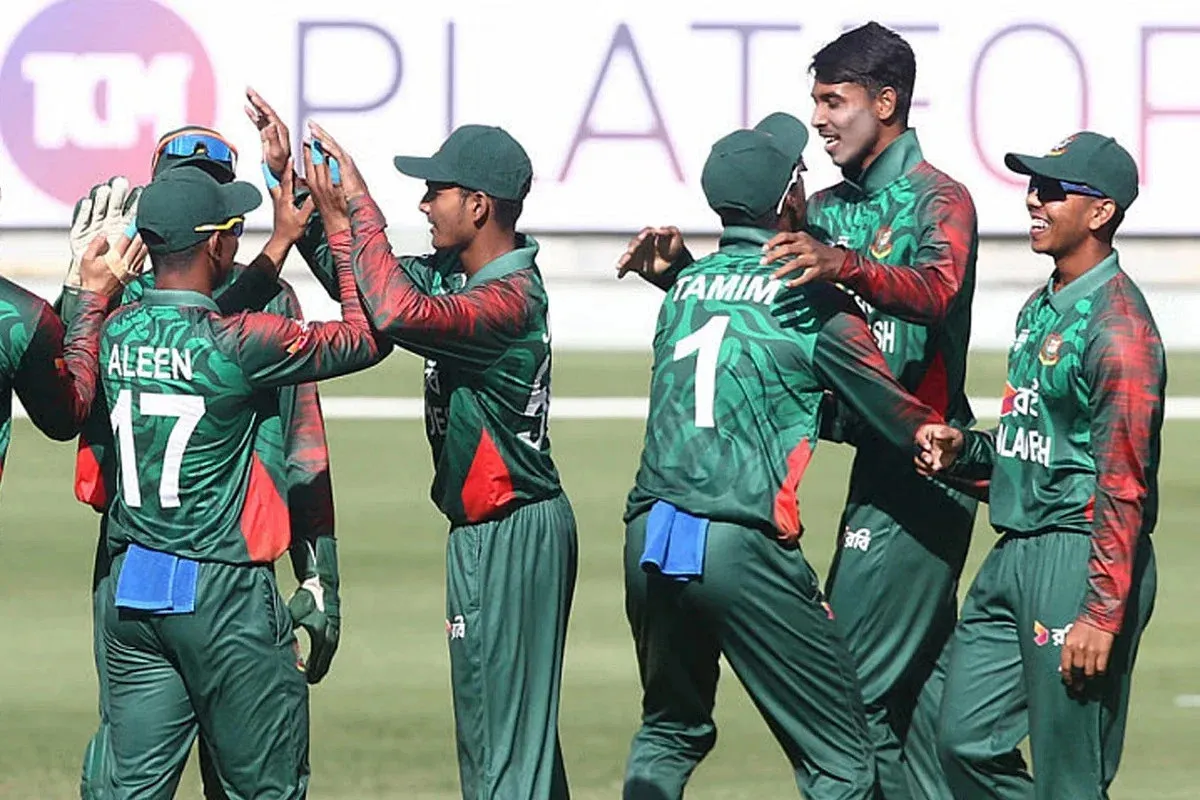 আজকের খেলার সময়সূচি: বাংলাদেশ-নেপাল লড়াই, রাতে ম্যান ইউর মহারণ