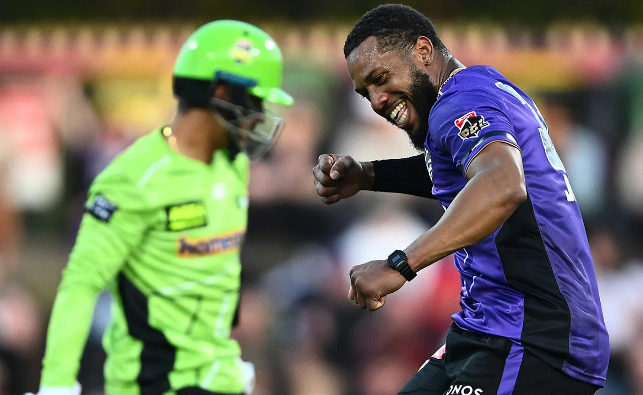 BBL- হোবার্ট হারিকেনস বনাম সিডনি থান্ডার:শেষ রিশাদদের ম্যাচ জানুন ফলাফল