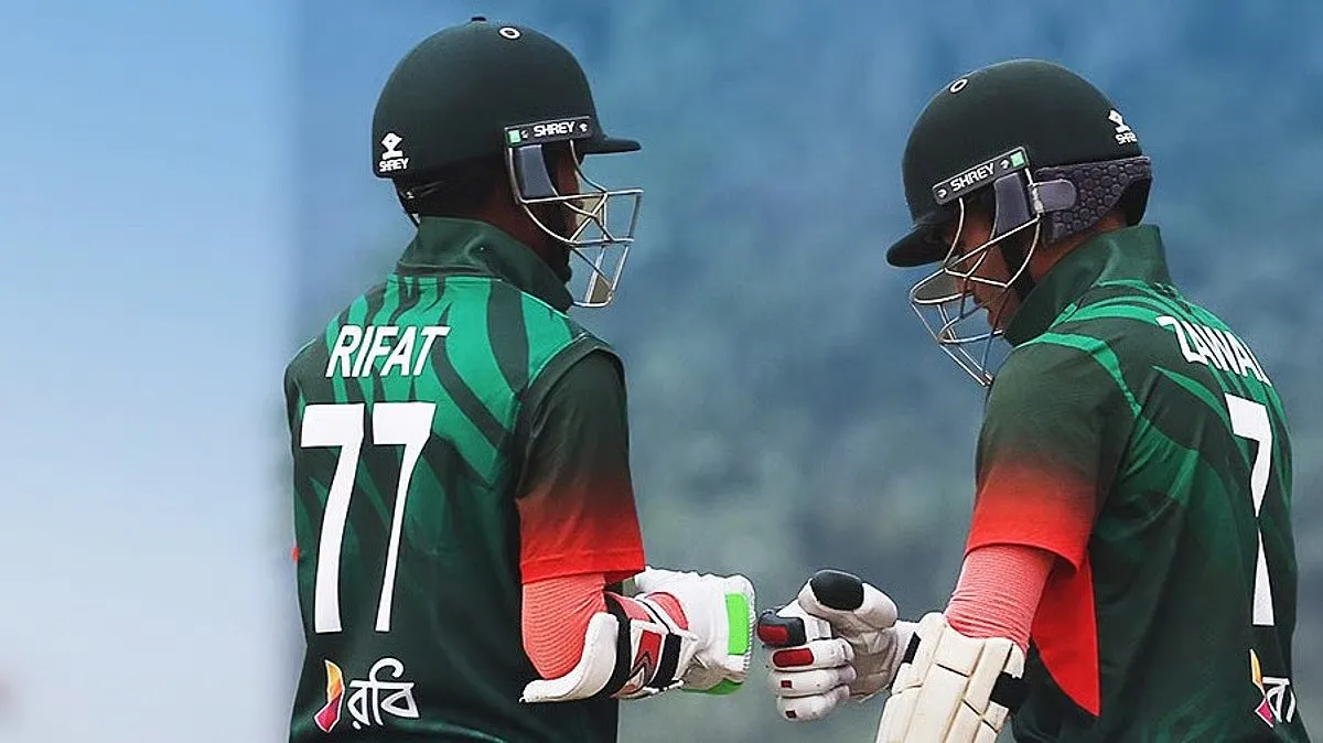 বাংলাদেশ বনাম পাকিস্তান সেমিফাইনাল: লড়াকু টার্গেট দিল বাংলাদেশ