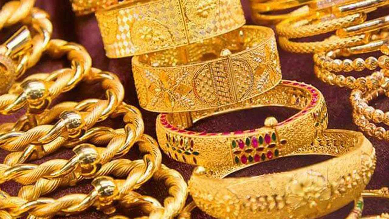 আজ বাংলাদেশে ২২ ক্যারেট স্বর্ণের দাম কত