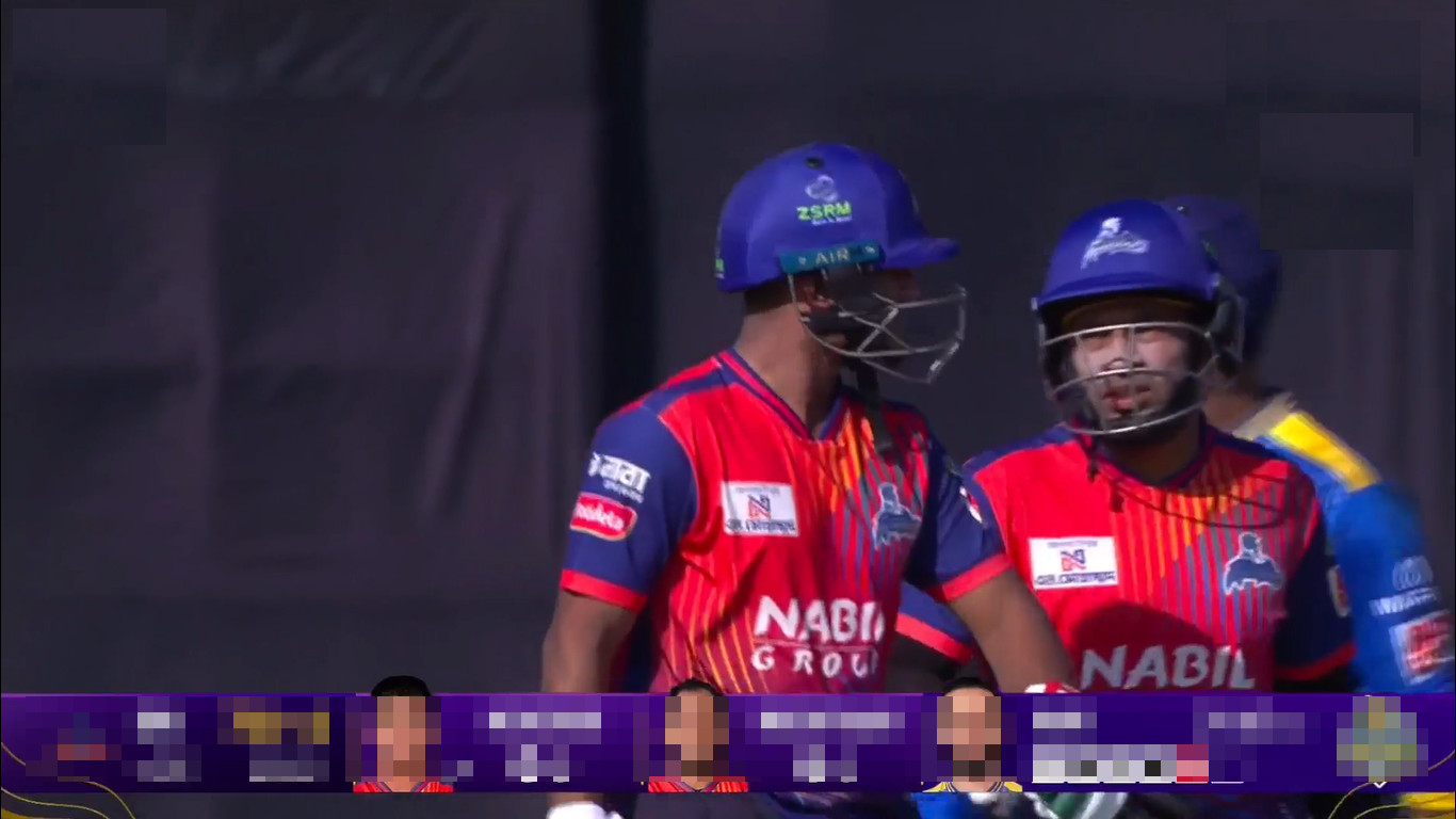 ঢাকা বনাম রাজশাহী: বিপিএলে শোকের কালো ছায়া, মাঠেই হার্ট অ্যাটাক করে মারা গেলেন