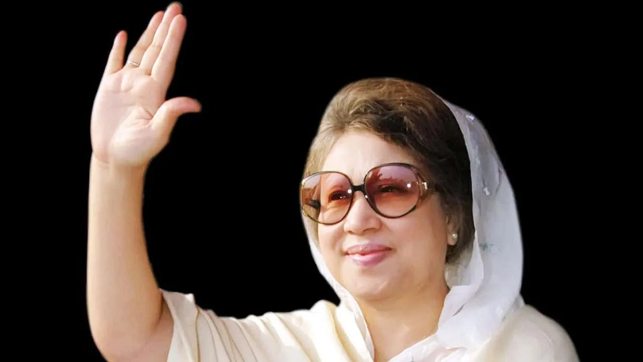 খালেদা জিয়ার ৩ আসনে নাটকীয়তা: বিকল্প প্রার্থী হিসেবে মনোনয়ন জমা দিলেন যারা