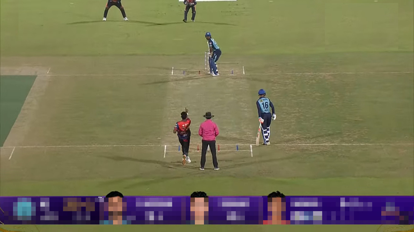 চলছে নোয়াখালী বনাম রাজশাহী ম্যাচ: খেলাটি সরাসরি Live দেখুন এখানে