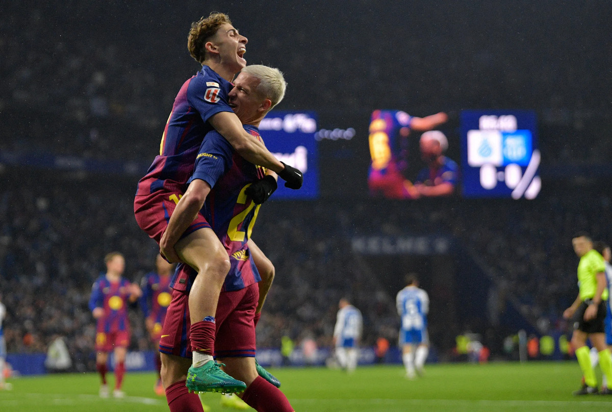espanyol vs fc barcelona standings: এসপানিওলকে উড়িয়ে দিল বার্সেলোনা