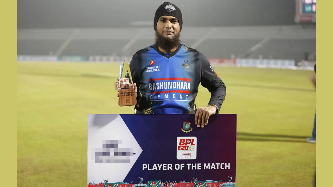 টানা দ্বিতীয়বার ম্যাচসেরা হয়ে যত টাকা পেলেন মাহমুদউল্লাহ