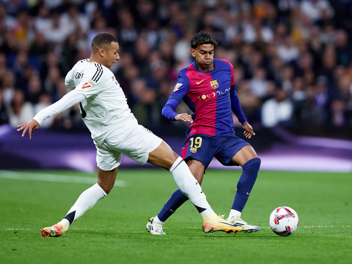 আজ বার্সেলোনা বনাম রিয়াল মাদ্রিদ ম্যাচ: লাইভ দেখার উপায় ও সময়সূচি