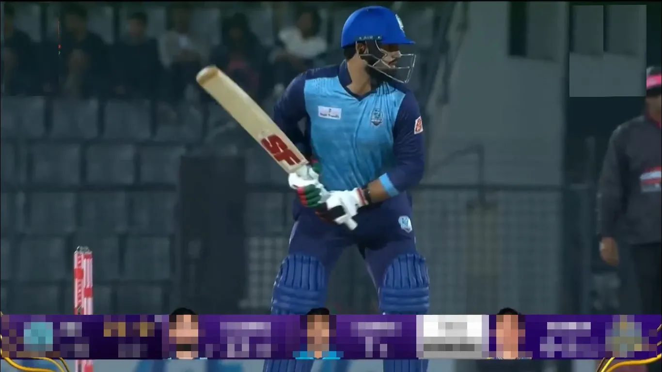 চলছে ঢাকা বনাম নোয়াখালী ম্যাচ: খেলাটি সরাসরি দেখুন Live