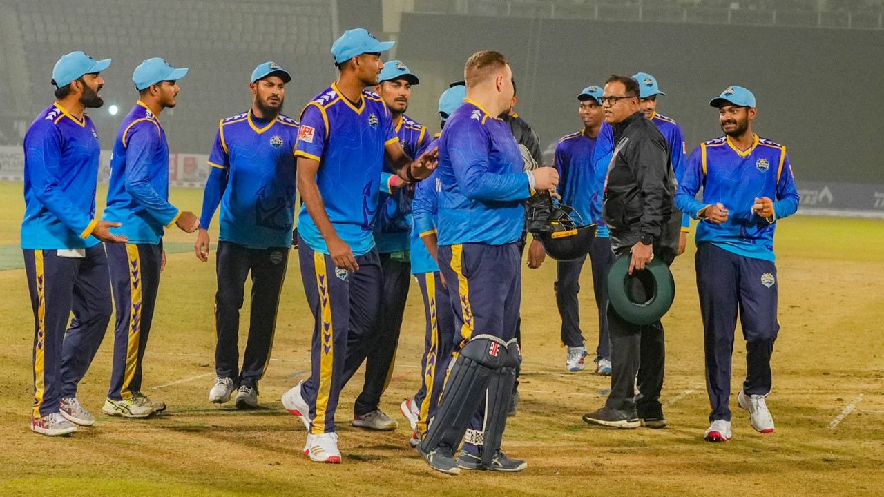 আজকের খেলার সময়সূচি: চট্টগ্রাম বনাম নোয়াখালী, রাজশাহী বনাম সিলেট