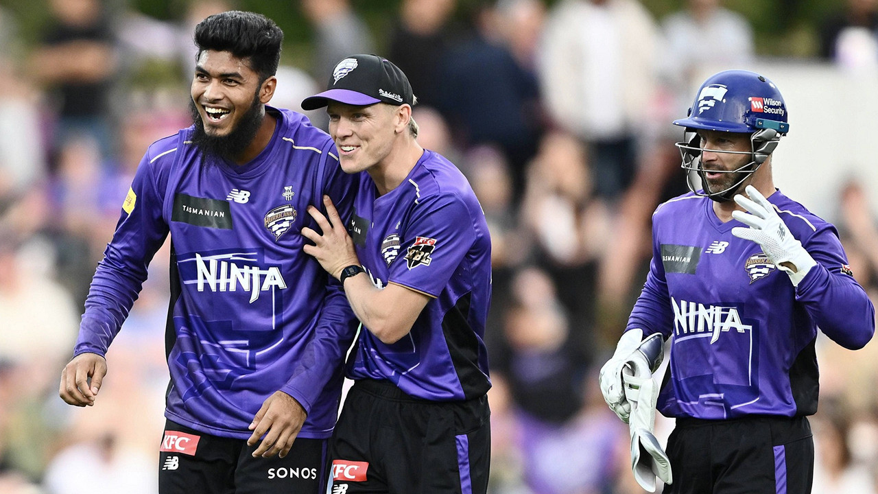 মাঠ মাতাবেন রিশাদ; বিপিএল ও বিগ ব্যাশসহ আজকের খেলার সময়সূচি