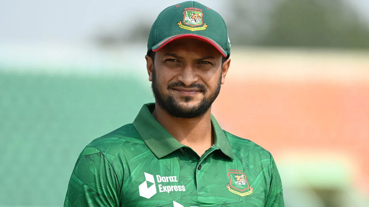 সাকিবের ফেরা নিশ্চিত: পাচ্ছেন কেন্দ্রীয় চুক্তির নতুন প্রস্তাবও জানালো বিসিবি