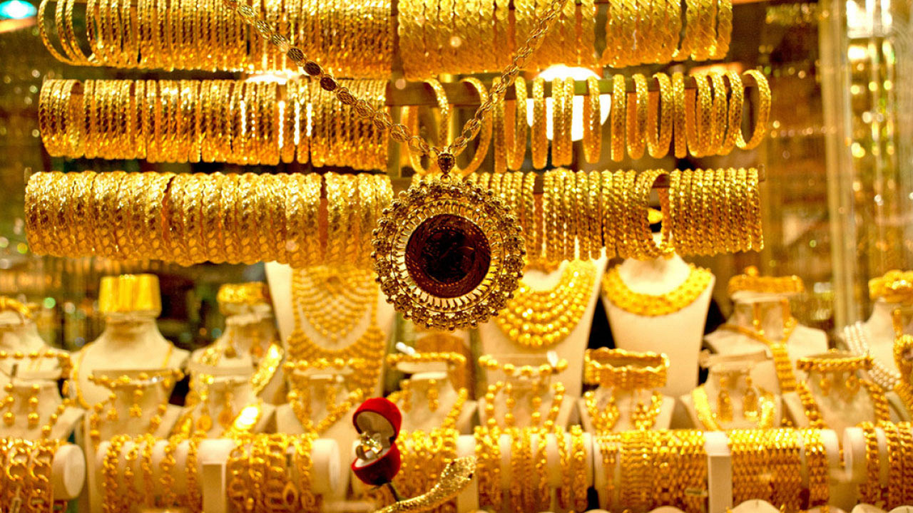 রেকর্ড লাফ! ভরিতে ৫৪২৪ টাকা বাড়লো সোনার দাম