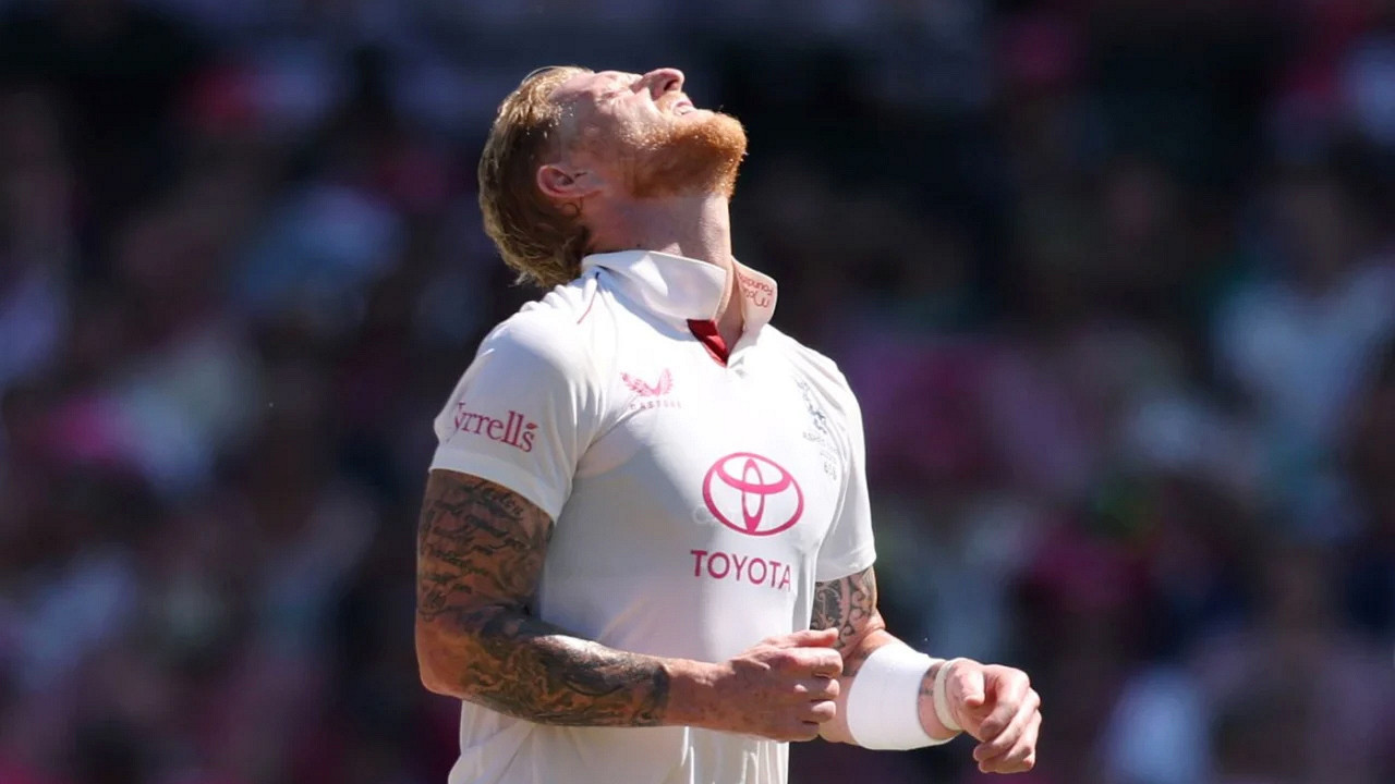 রক্তাক্ত বেন স্টোকস: বলের আঘাতে ক্ষত-বিক্ষত ইংল্যান্ড অধিনায়কের মুখ