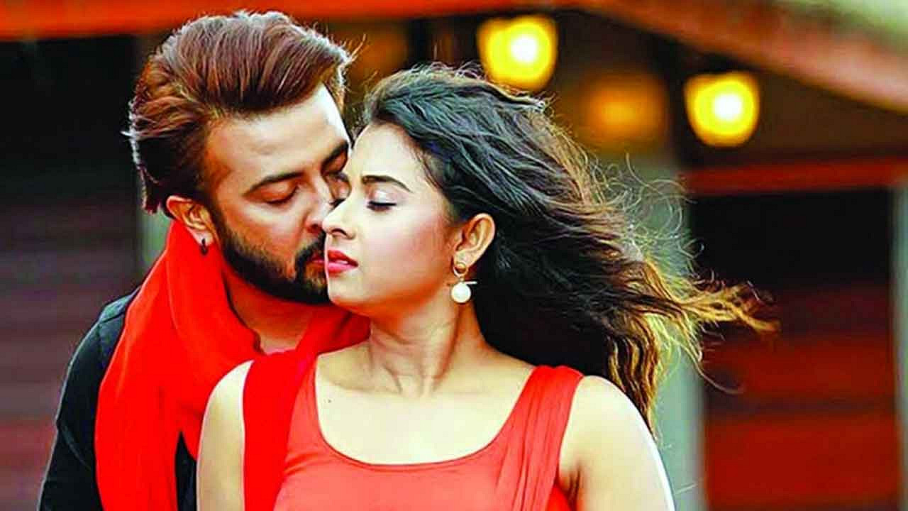 শাকিব-বুবলীর সংসারে কি আসছে নতুন অতিথি?