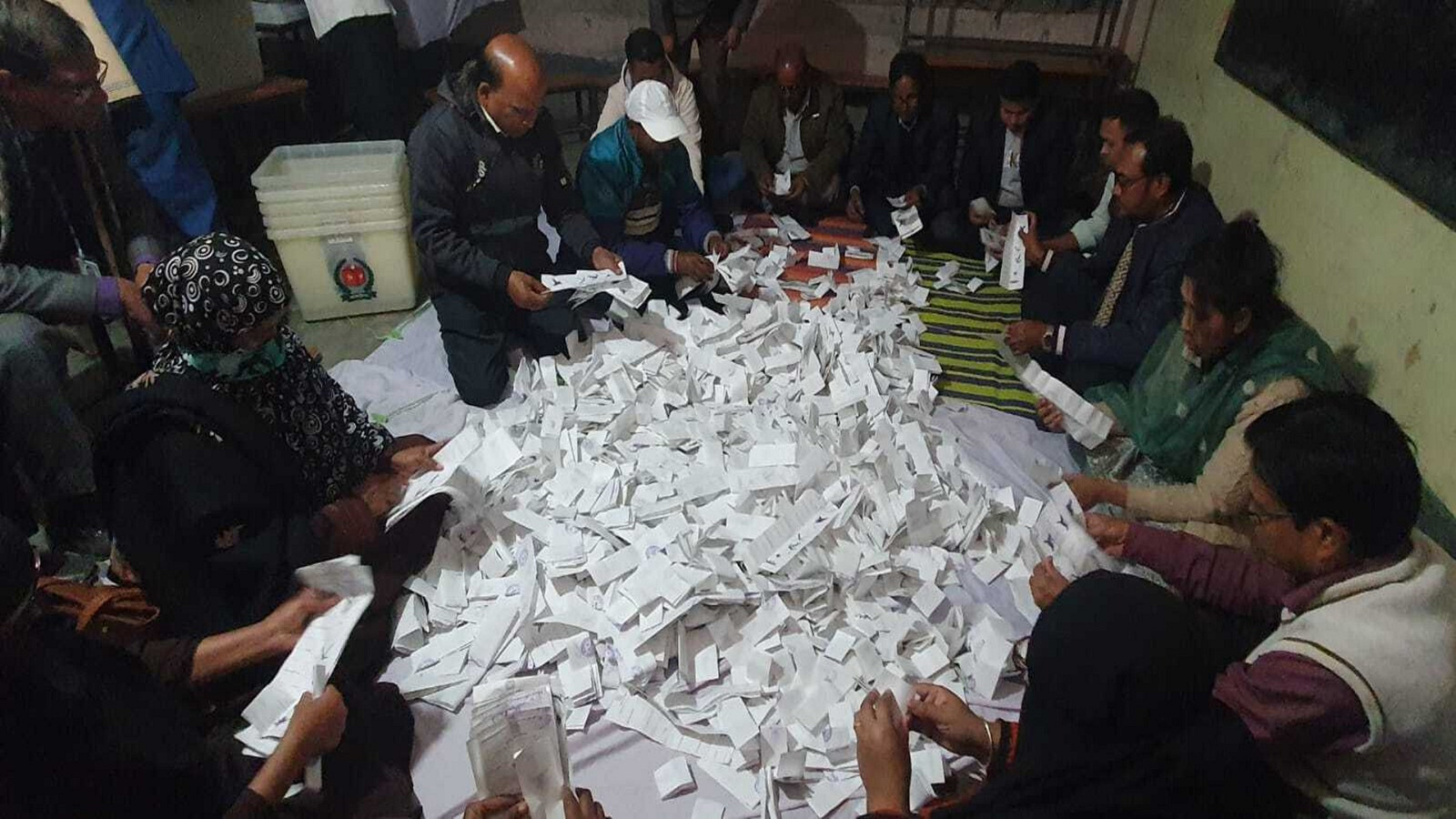 ভোটের ফলাফল: প্রাথমিক ফলাফলে এগিয়ে জামায়াত জোট