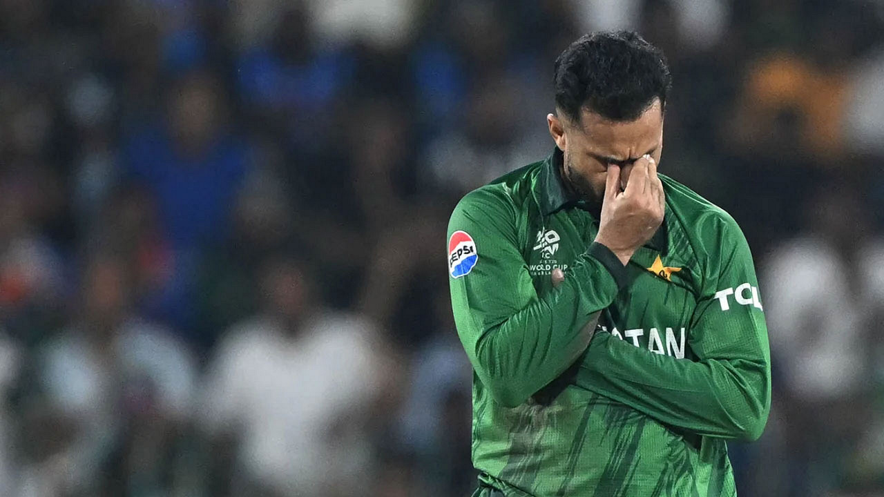 ভারতের জয়ে কপাল পুড়ল পাকিস্তানের! সুপার এইটে যাবে কে?