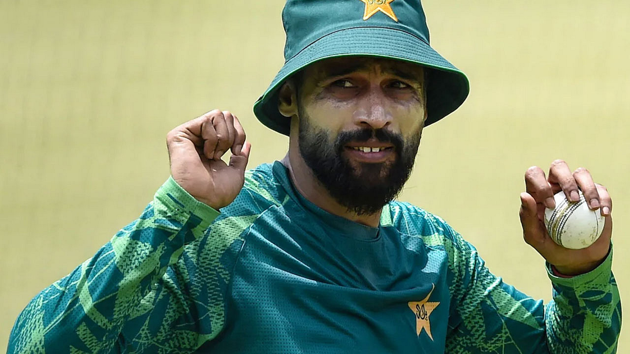 ভারত সেমিতে যাবে না! আমিরের এক মন্তব্যে তোলপাড়